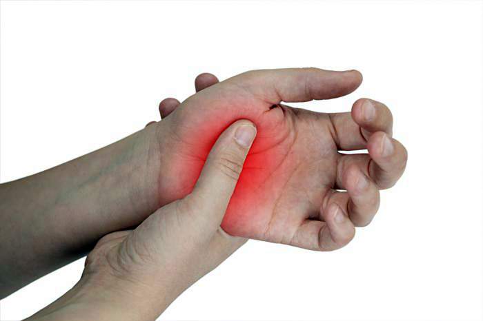 hogyan fáj az ujjak ízületei fájdalom a csípőtől az alsó lábig